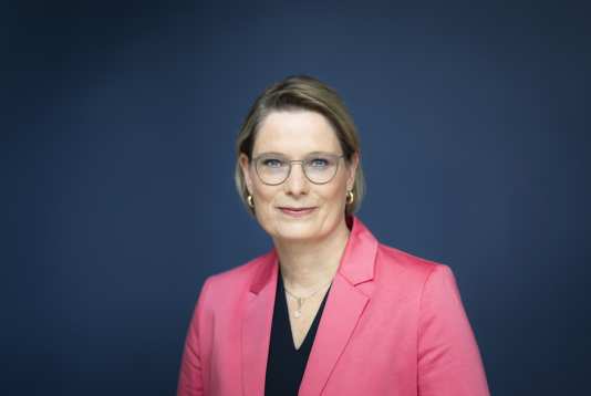 Dr. Stefanie Hubig
